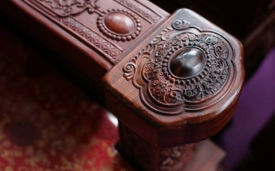 红木家具厂为您介绍为什么各人都爱红木家具？